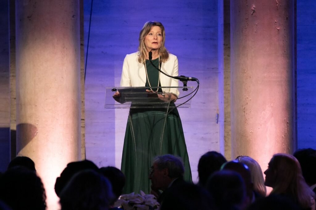 4684db06-eeb4-d960-6dbd-76480a246761