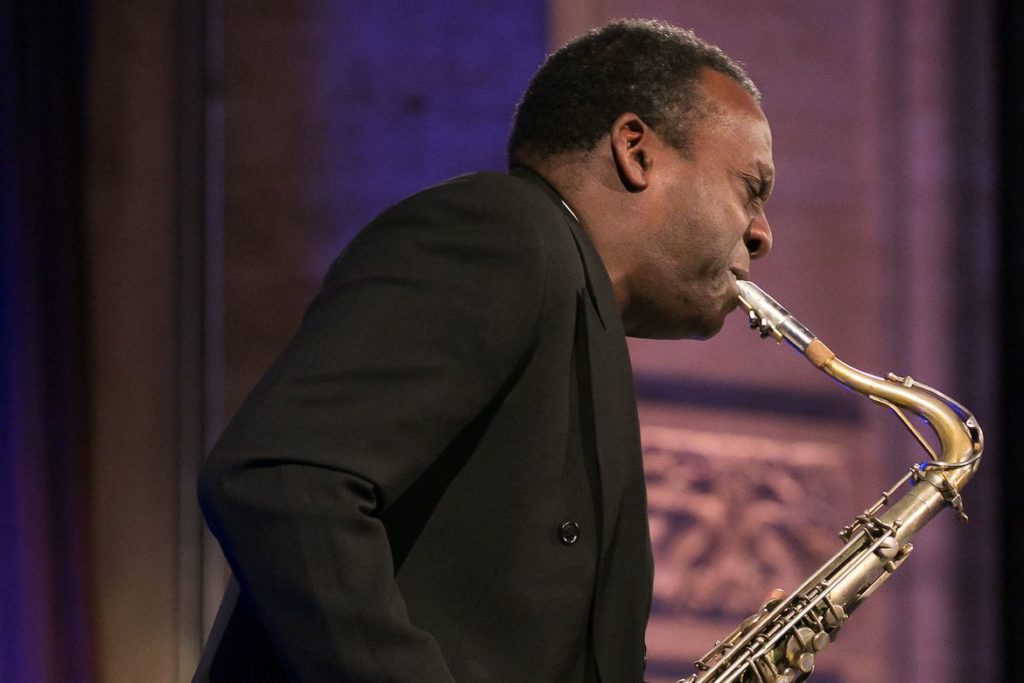 5a1b5d89-02af-3968-3fbf-e2e4a3386bcb