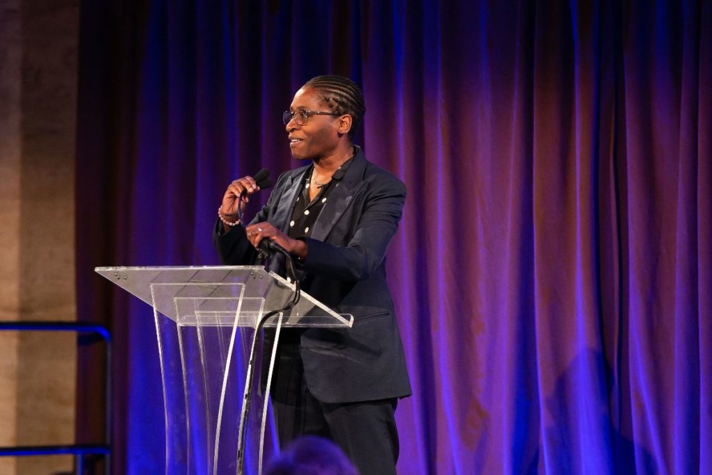 aec18eec-7cf2-a753-a905-1b548681f9bf