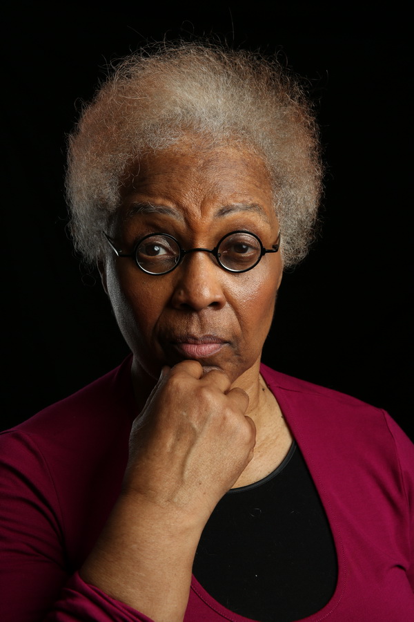 Astrid Roemer (Raúl Neijhorst)