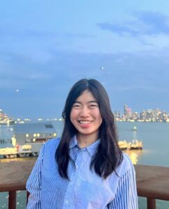 Photo of Caroline Zhang<br>11th Grade | Woodbury, MN