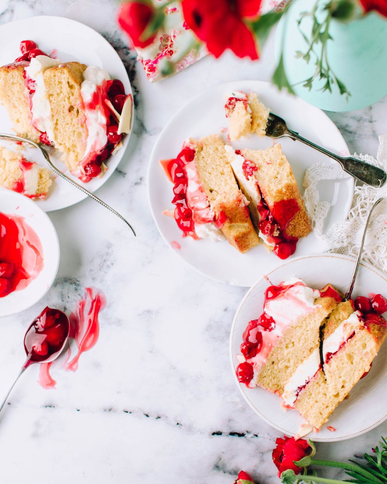 layer cake by jennifer-pallian-8Jg4U4xHu-o-unsplash